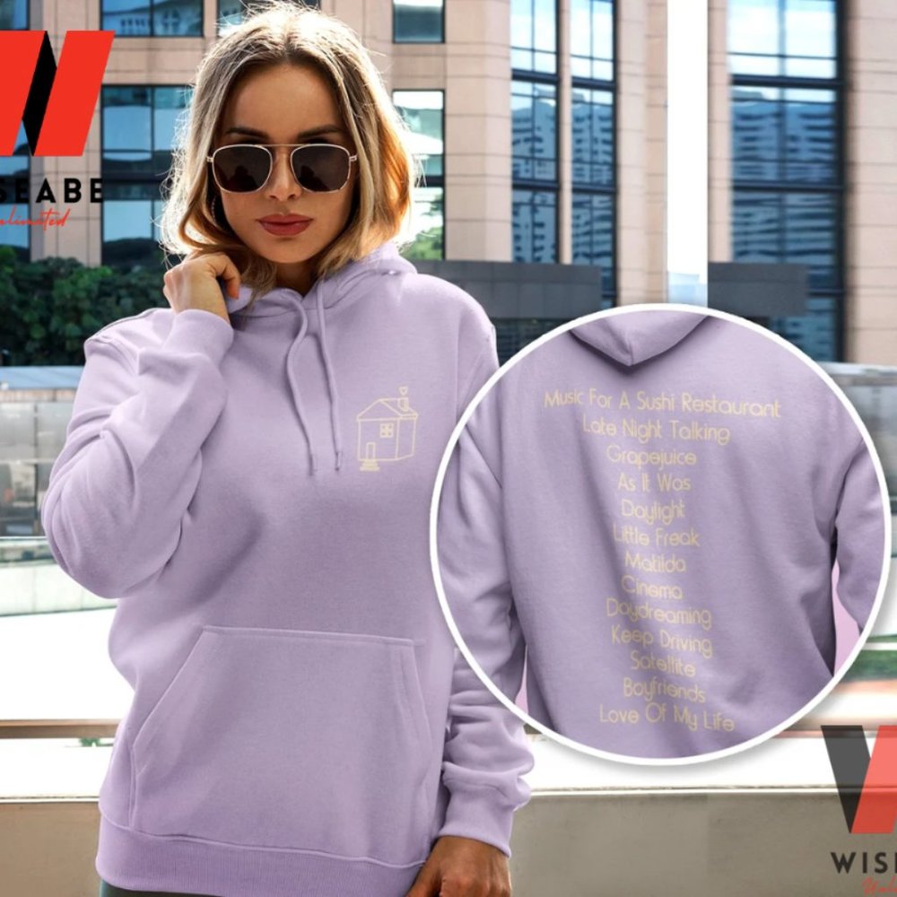 HARRY STYLES SWEATSHIRT FROM HIS TOUR!! SIZE LARGE. In great condition